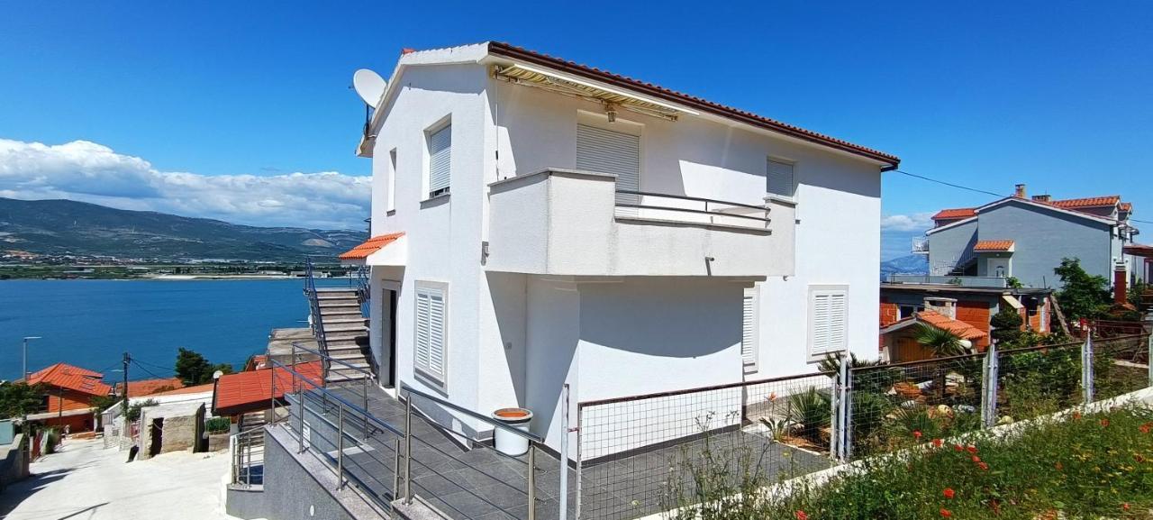 Renata & Maja Apartment Trogir